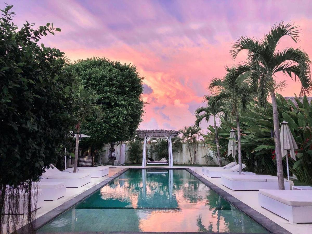 White Palm Hotel Uluwatu Bali Jimbaran Exteriör bild
